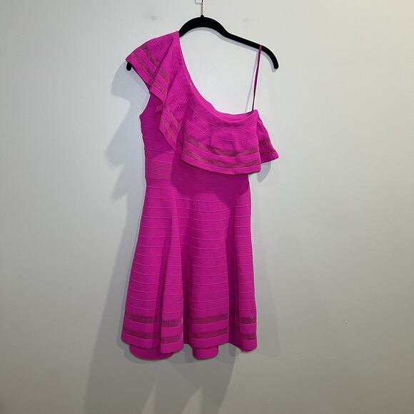 TED BAKER Streena Dress Size 2 US6 Pink Knitted Ruffle One Shoulder - Picture 3 of 5